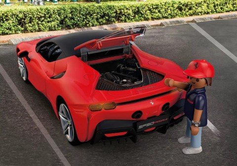 Vozilo Ferrari 71020 Ferrari SF90 StradaleIVET.HR - MODERNA ODJEĆA