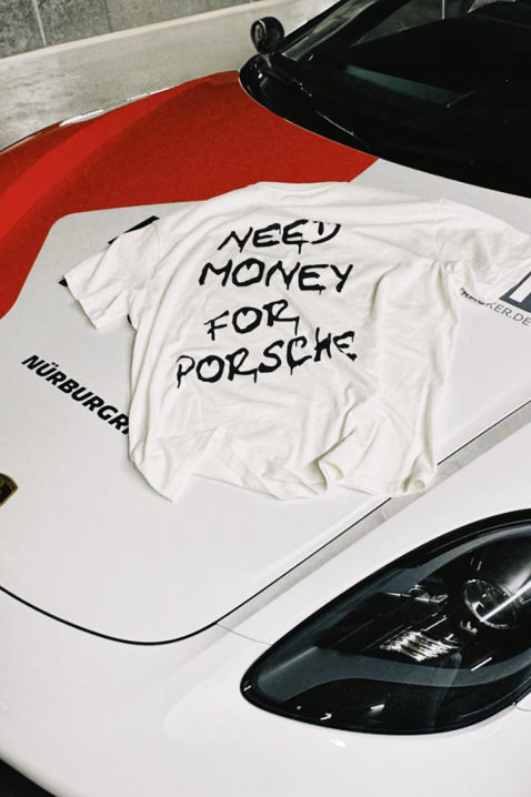 Muška majica NEED MONEY FOR PORSCHE, Boja: bijela, IVET.HR - MODERNA ODJEĆA