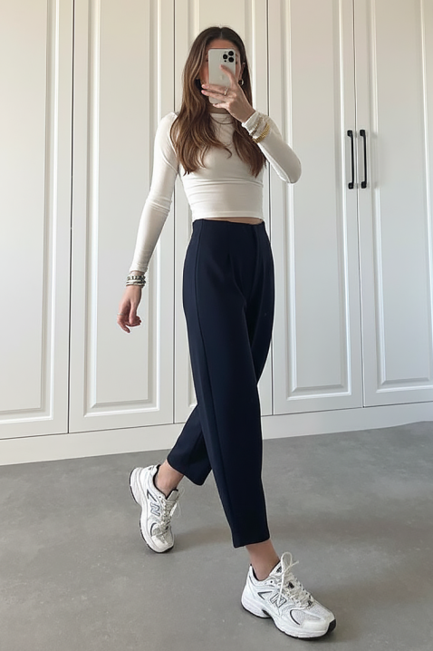 Hlače AMAROLDA NAVY, Boja: tamnoplava, IVET.HR - MODERNA ODJEĆA