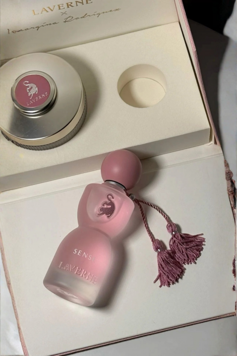 Ženski set Laverne Sense EDP 75 ml + Body Powder 70 gIVET.HR - MODERNA ODJEĆA