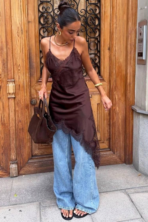 Asimetrična nježna tunika s čipkom i prorezom VELIMIRA BROWN, Boja: smeđa, IVET.HR - MODERNA ODJEĆA