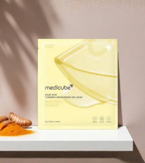 MEDICUBE Kojic Acid Turmeric Brightening y Gel Mask 1 pcsIVET.HR - MODERNA ODJEĆA