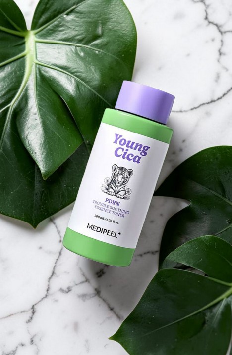 MEDI-PEEL Young Cica PDRN Trouble Soothing Essence Toner 200 mlIVET.HR - MODERNA ODJEĆA