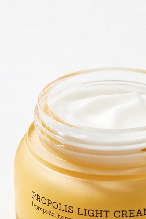 COSRX Full Fit Propolis Light Cream 65 mlIVET.HR - MODERNA ODJEĆA