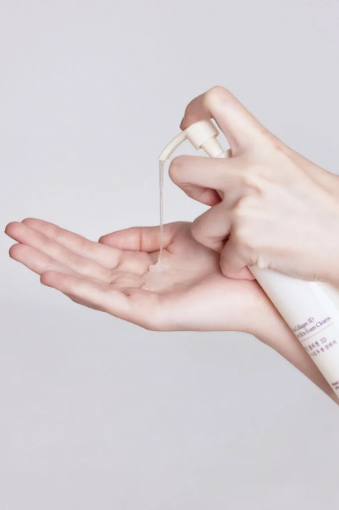 Fraijour Alchemic Ginsenoside Oil to Foam Cleanser 210 mlIVET.HR - MODERNA ODJEĆA