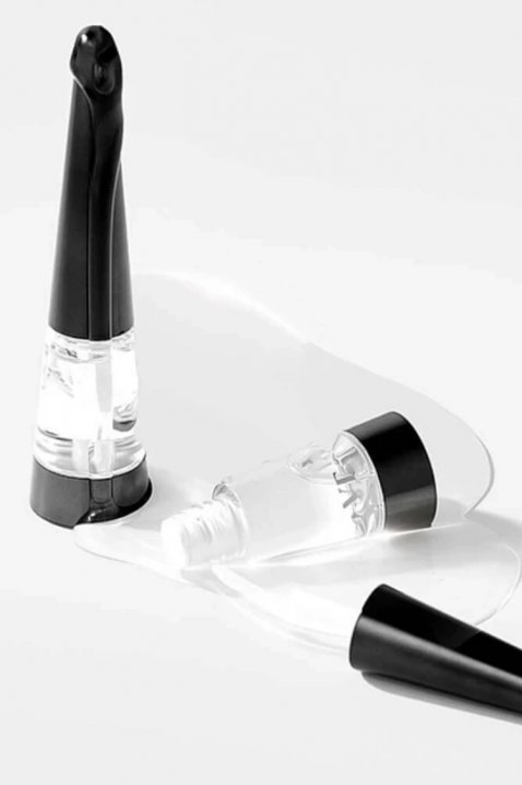 Intense lip plumper with microneedles Reedle Shot Lip Plumper Expert, 4,3 gIVET.HR - MODERNA ODJEĆA