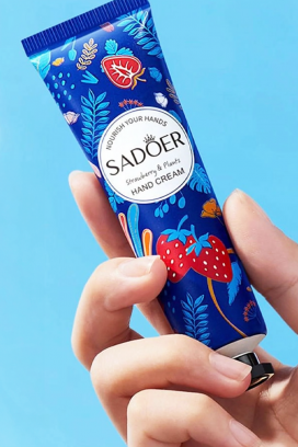 krema za ruke SADOER Hand Cream STRAWBERRY